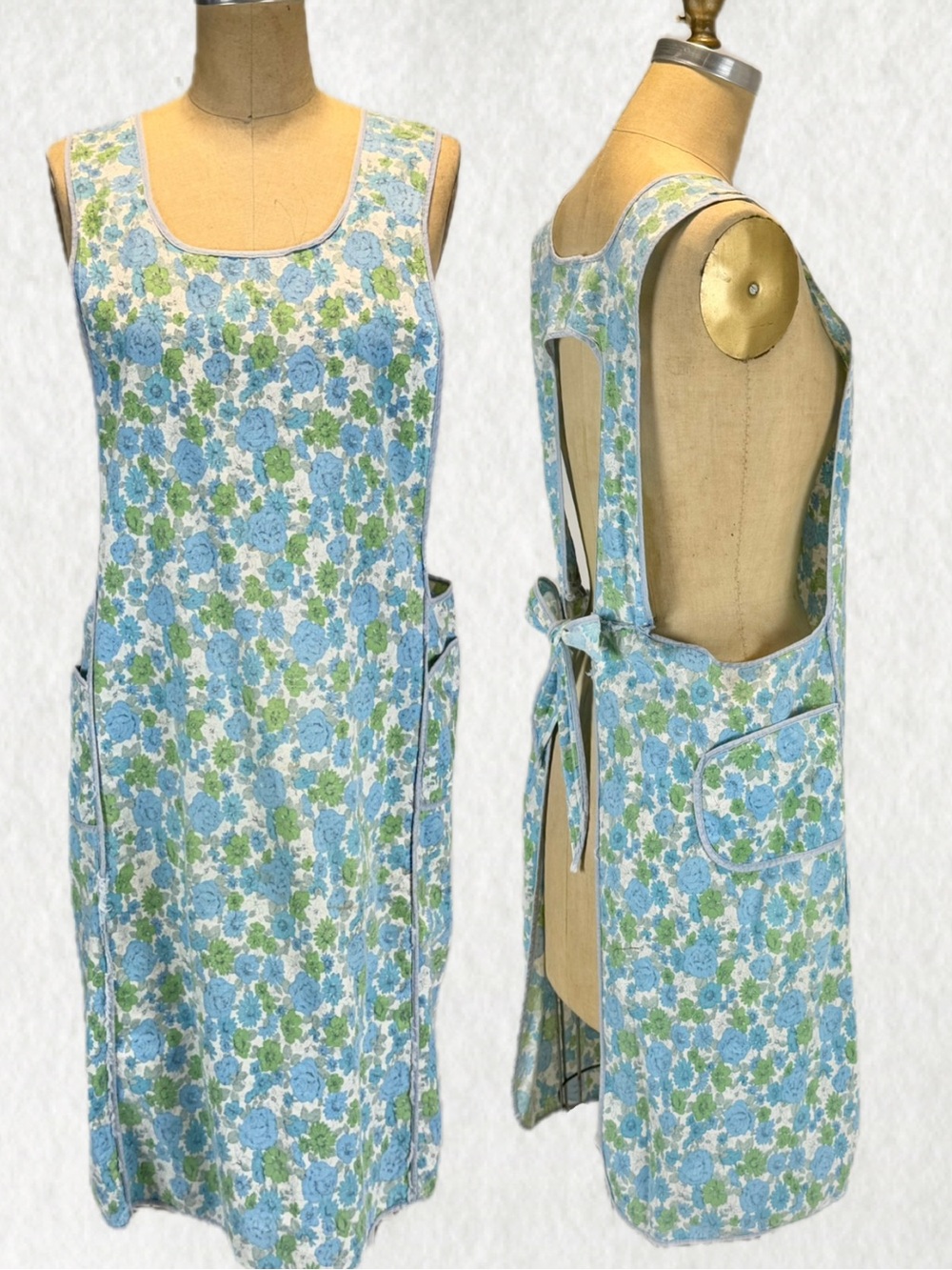 VINTAGE MCM calico cottage floral full apron pinafore smock house chore kitchen